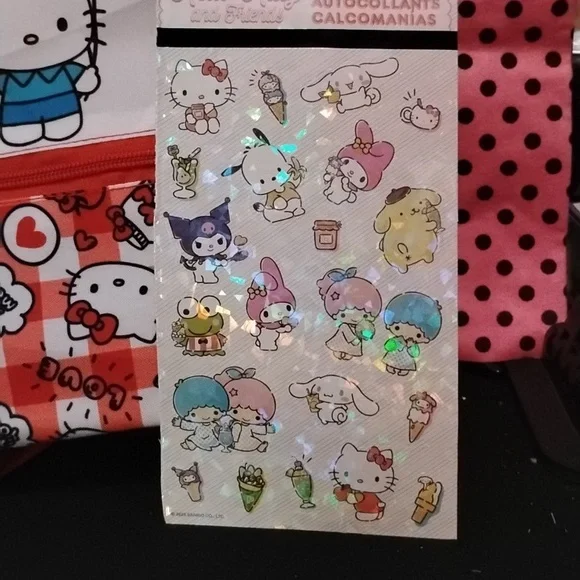 5 Pc.  Sanrio Hello Kitty Bundle - Picture 2 of 8
